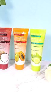 PAPAYA Exfoliating Gel face whitening body facial scrub skin cleaner acne blackhead treatment 100g
