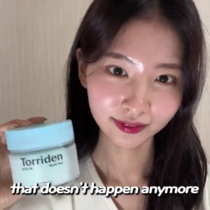 Torriden DIVE-IN Low Molecular Hyaluronic Acid Multi Pad 80 Sheets Cooling & Hydrating Toner Pads Long-Lasting Moisture & Barrier Care