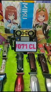 Kemei KM-880 Alat Pencukur Rambut Elektrik Tahan Air dengan Pengaturan Panjang dan Kepala Ganda