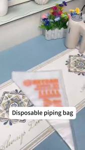 100PCS Christmas Disposable Piping Bag Pastry Bag Cake Chocolate Cream Decorating Pastry Kitchen Accessories