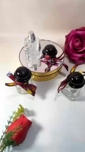 Chai rỗng thủy tinh dùng chiết nước hoa 30ml - A090