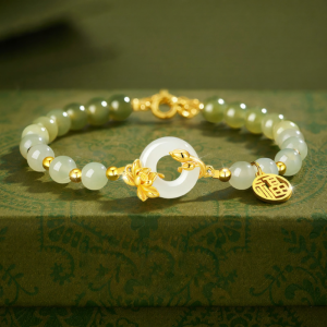 YANGCHUANGSHISHANG | Jade Peace Buckle Womens Bracelet