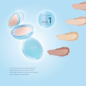 Wardah Reffil Lightening Powder Foundation Light Feel