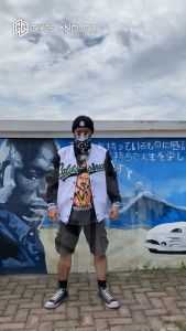 Jaket Baseball Varsity Kombinasi 2 Warna Hitam Putih Full Bordir California Series