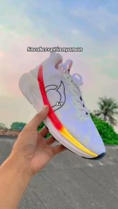 Sepatu Lari Pria Ortus Hyperblast: Sneakers Olahraga Cowok Ringan & Nyaman