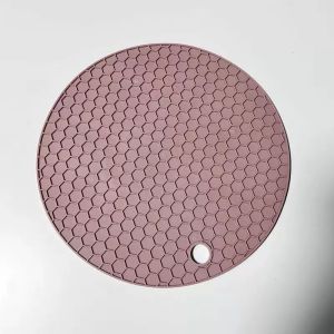 4pcs Multicolor Silicone Honeycomb Heat-Resistant Pads - Durable & Stylish Kitchen Mats for Pots Bowls and Placemats Perfect