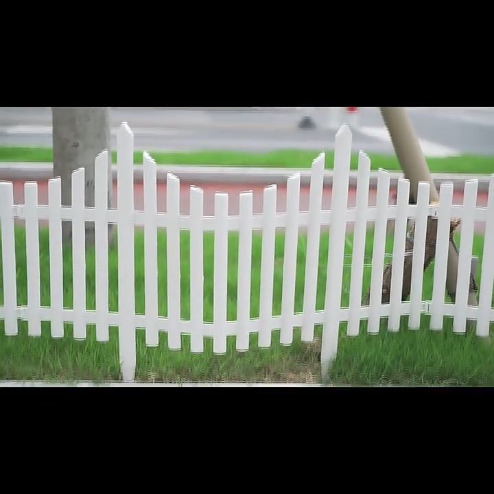 รั้วตกแต่งสวน DIY PVC สีขาว สำหรับแต่งต้นไม้