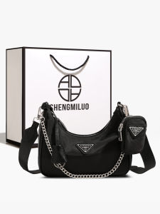 กระเป๋าสะพายข้างผู้หญิง Saint Millo 2025 กระเป๋าสะพายข้างแบบมีสายคาดไหล่แบบลำลอง กระเป๋าสะพายข้างทรงกลมขนาดเล็ก ผ้า Oxford สีพื้น