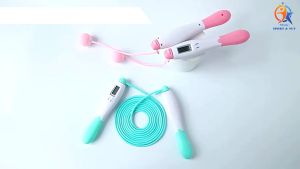 Dây nhảy thể dục lõi thép tự đếm số tích hợp đo chỉ số calo quãng đường