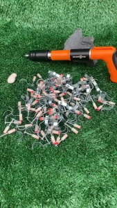 ใช้คู่กับเครื่องยิงดอกตะปูแรงดันสูง ดอกตะปู ตะปูรุ่นมีรูแขวน ตะปูแรงอัดสูง ดอกตะปู ตะปูเครื่องยิงดอกตะปูแรงดันสูง ส่งจากไทย 100/200/300/400/500ชิ้น