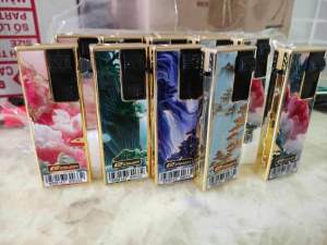 [Combo 5 Cái] Bật Lửa Khò Tia Xanh Cao Cấp Vỏ Kim Loại Viền Vàng  Họa Tiết Sơn Thủy Bơm Gas Lại Được