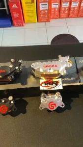 Set Kaliper Groza Depan 4 Piston Belakang 2 Piston Universal Natsumi Daitan