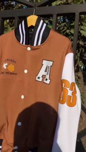 Jaket Varsity Anak Cewek & Cowok: Pilihan Modis untuk Baju Hangat