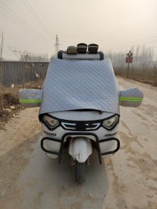 Winter Thickened Fully Enclosed Electric Tricycle Clothing Front Windshield Four-Wheel Scooter Rain-Proof Snow-Proof Half Cover