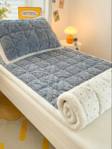 Kiss Dear | Thick Flannel Padded Mattress Pad Single Size