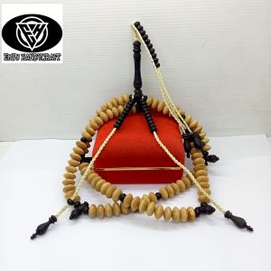 tasbih tijani kayu Cendana wangi kombinasi kelor hitam