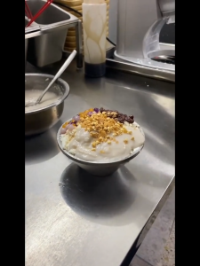 เครื่องทำน้ำแข็ง 500W เครื่องปั่นน้ำแข็ง 4 ใบมีด  เครื่องบดน้ำแข็งใสเกล็ดหิมะ วัสดุโลหะผสมอลูมิเนียมป้องกันการสาดพอดีกับบาร์ร้านอาหารที่บ้าน