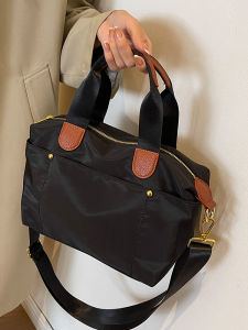 Large Capacity Nylon Bag Womens Crossbody Shoulder Bag Fashionable Autumn Handbag Soft Pillow Shape Casual Leisure Bag