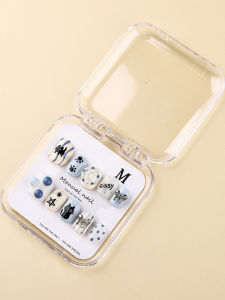 เล็บสวมใส่แบบแฮนด์เมด 3 มิติ วาดลายการ์ตูนสาวสดชื่น ดีไซน์น่ารัก เล็บสวมใส่แบบแมวตัวเล็กที่สามารถถอดได้ สำหรับผู้หญิง ความยาวปกติ