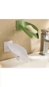 360 Rotatable Bathroom Soap Holder Leaf Shape Soap Dish Wall Mounted Sponge Rack Soap Drain Box Kitchen Bathroom Accessories