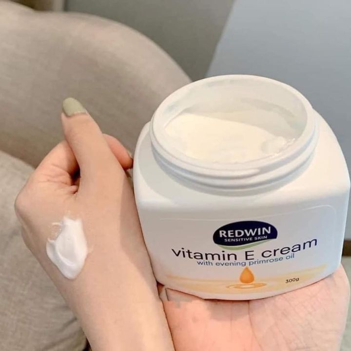 Kem%20D%C6%B0%E1%BB%A1ng%20&%20Body%20Lotion%20L%C3%A0m%20Da%20M%E1%BB%81m%20M%E1%BB%8Bn%20Redwin%20Vitamin%20E%20300gr%20c%E1%BB%A7a%20%C3%9Ac%20-%20Image%205