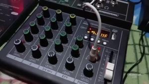 Mixer Sound Audio System Bluetooth DSP USB 4 Channel Mini Audio Interface for Recording 5V Mixer with Equalizer Original