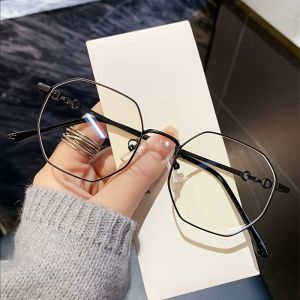Geometric Polygon Womens Eyeglass Frames Fashionable Academy Style Metal Frame Decorated Glasses