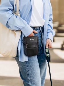 Portable Oxford Cloth Pet Training Bag Snack Bag for Cats And Dogs Close-Fitting Waist Bag Multi-Functional Pet Supplies