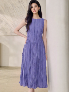 Roey s house | Đầm Nữ Eo Dáng Ôm Tay Ngắn Nếp Ly Tinh Tế