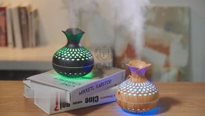 Aroma diffuser Vase sprayer Wood grain humidifier 300ml USB Fragrance diffuser atomizer USB Home humidifier Hydration meter Desktop humidifier