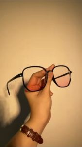 Women Half Pink Fashion Sun Glasses: Retro Sunglasses UV Protection, Vintage Sunglasses for Women, Superstar Style