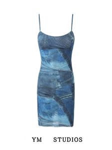 Váy Lưới Denim Cạp Cao Gợi Cảm Mùa Hè 2024 Váy Ngắn Hở Lưng Gợi Cảm Váy Bó Sát Thời Trang Cho Nữ