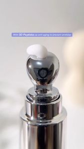 Glad2Glow Berry Eye Cream Brightening Eye Serum | Krim Mata dengan Massager Elektronik dan Peptide