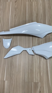 ชุดท้าย 5 ชิ้น Wave 110i 2021-2024 สีขาว (B61) ไม่ติดลาย สำหรับมอเตอร์ไซค์