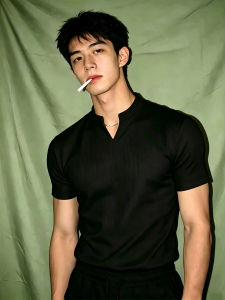 Áo Thun V-Neck Tay Ngắn Nhanh Khô Cảm Giác Mát Lạnh