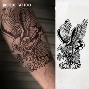 Cool ส่วนบุคคลผู้ชายแขนหน้าอกต้นขากันน้ํา Ink Tattoo สติกเกอร์รถจักรยานยนต์ Eagle DesignชีวิตประจําวันParty ยาวนานและทนทานชั่วคราว Tattoo สามารถรักษา 3-7 วัน