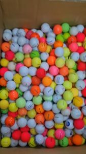 ลูกกอล์ฟ ลูกสี 12 ลูก golf golfball Color มี 2 แบบ แบบถุงพลาสติกคละยี่ห้อ แบบกล่องพลาสติกยี่้ห้อเดียวกัน ออกรอบได้