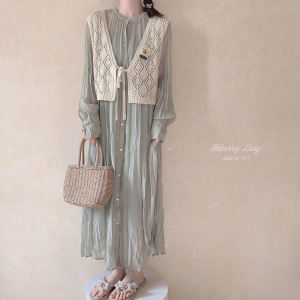 Handmade Knitted Iceland Faux Fur Vest Cardigan with Bowtie Floral Pattern Sweet Style Short Length V-neck Backless Design