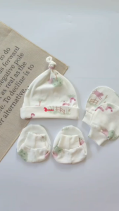 Set mũ + bao tay + bao chân sơ sinh chất đẹp BUNNY