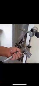 ชุดเจาะตลับกุญแจ จิ๊กยึดเจาะประตูสําหรับติดตั้งลูกบิดประตูแบบก้านโยก มีอุปกรณ์ใช้งานครบชุด เหมาะสําหรับช่างติดตั้งประตูไม้