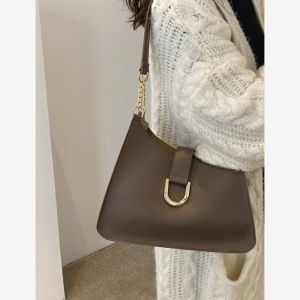 Trendy Retro Underarm Bag Large Capacity Commuter Womens Bag Soft Surface Magnetic Buckle Closure Casual Chain Handle