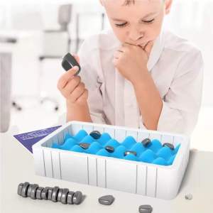 Magnetic effect chess tabletop game parent-child interactive chess puzzle fun thinking training childrens toy