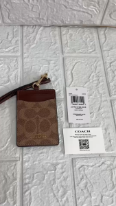 ของแท้ 💯% สายคล้องบัตร COACH CZ285 ID LANYARD IN SIGNAURE CANVAS BY:Madamclassic