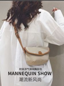 Casual Oxford Cloth Crossbody Bag Womens Fashion Underarm Bag Trendy Messenger Bag Small Versatile Shoulder Bag for Youth