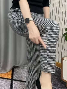 High Quality Elastic Plaid Leggings Soft Comfortable Fashionable Stylish Versatile Fabric Polyester Fiber High Waist Nine Pants