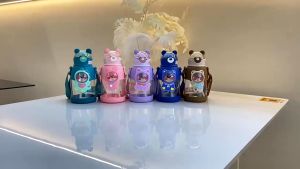 Botol Minum Anak Kartun 750ML Sedotan dan Tali Gratis Stiker 2D 280 BPA FREE