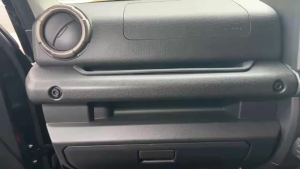 Hộp Đựng Đồ Bằng Silicon LUCKEASY Dành Cho Suzuki Jimny 2024-2025 Khay Đựng Đồ Trên Tay Nắm Cửa Phụ Phù Hợp Với Tay Lái Bên Phải