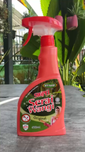 SwipeL สเปรย์ทำความสะอาด 650 ml. กำจัด 🚫 🪰 แมลงวัน 🐜 มด 🪳 แมลงสาบ 🦟 ยุง ในห้องครัว กลิ่นหอมจากธรรมชาติ