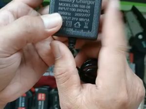 Charger Untuk Bor Batrai 21V-98V Bisa Untuk Semua Bor Cordless