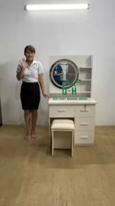 BÀN TRANG ĐIỂM NHỰA ĐÀI LOAN KÍNH TRÒN MÀU TRẮNG CAO CẤP HCM